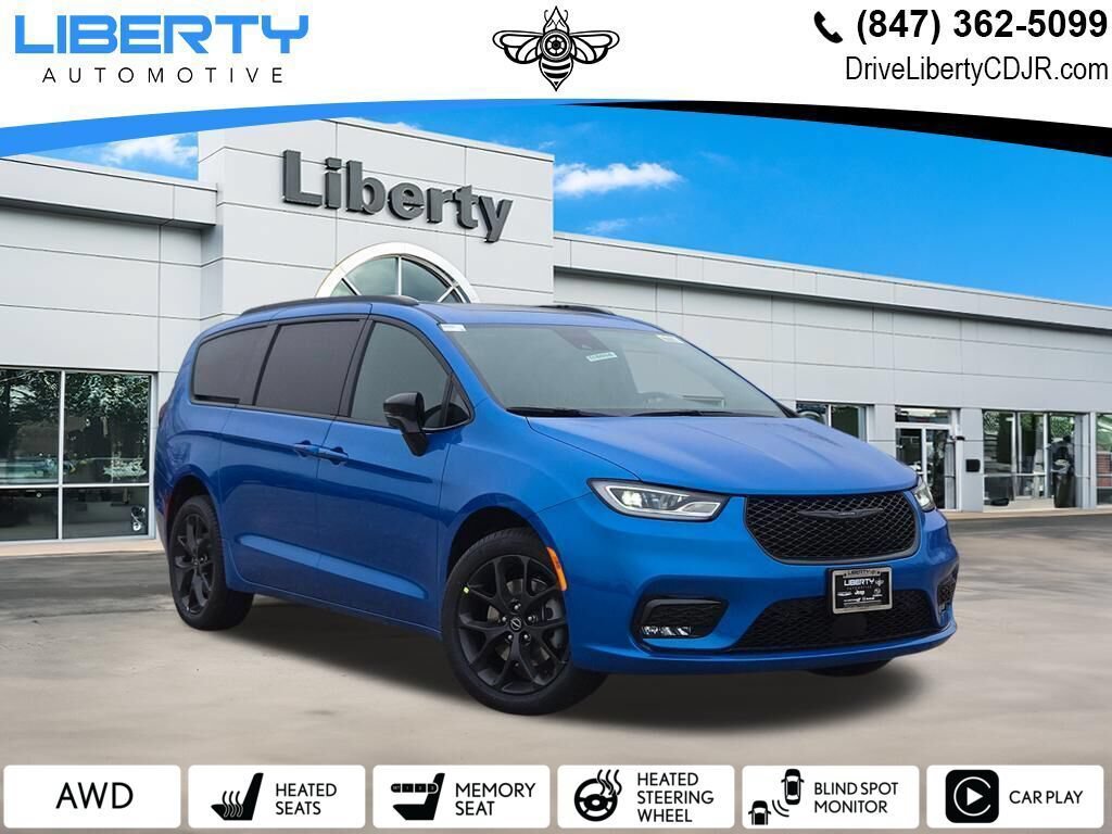 New 2026 Chrysler Pacifica Select w/ S Appearance Package