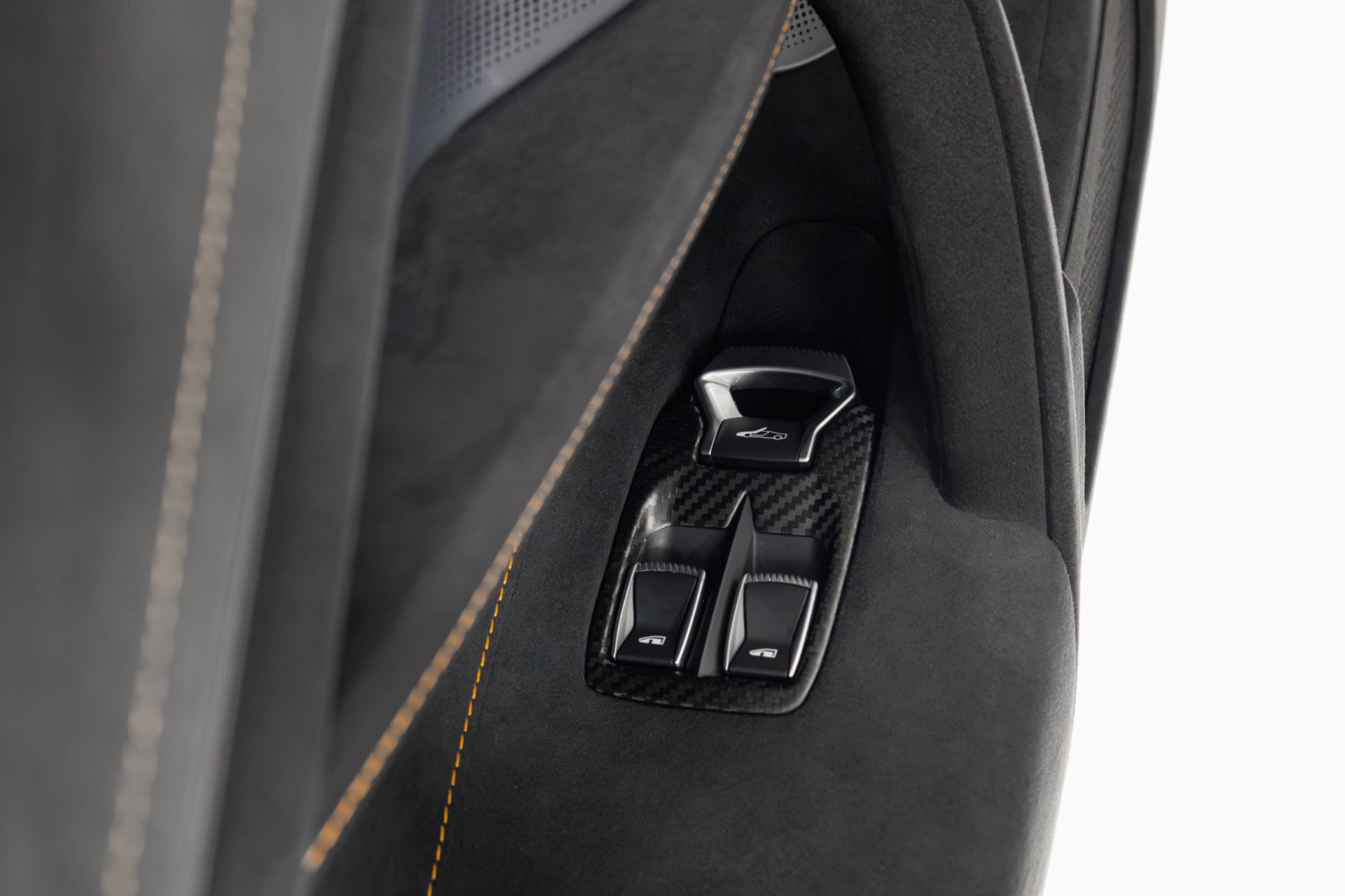 Used 2021 McLaren 765LT photo 36