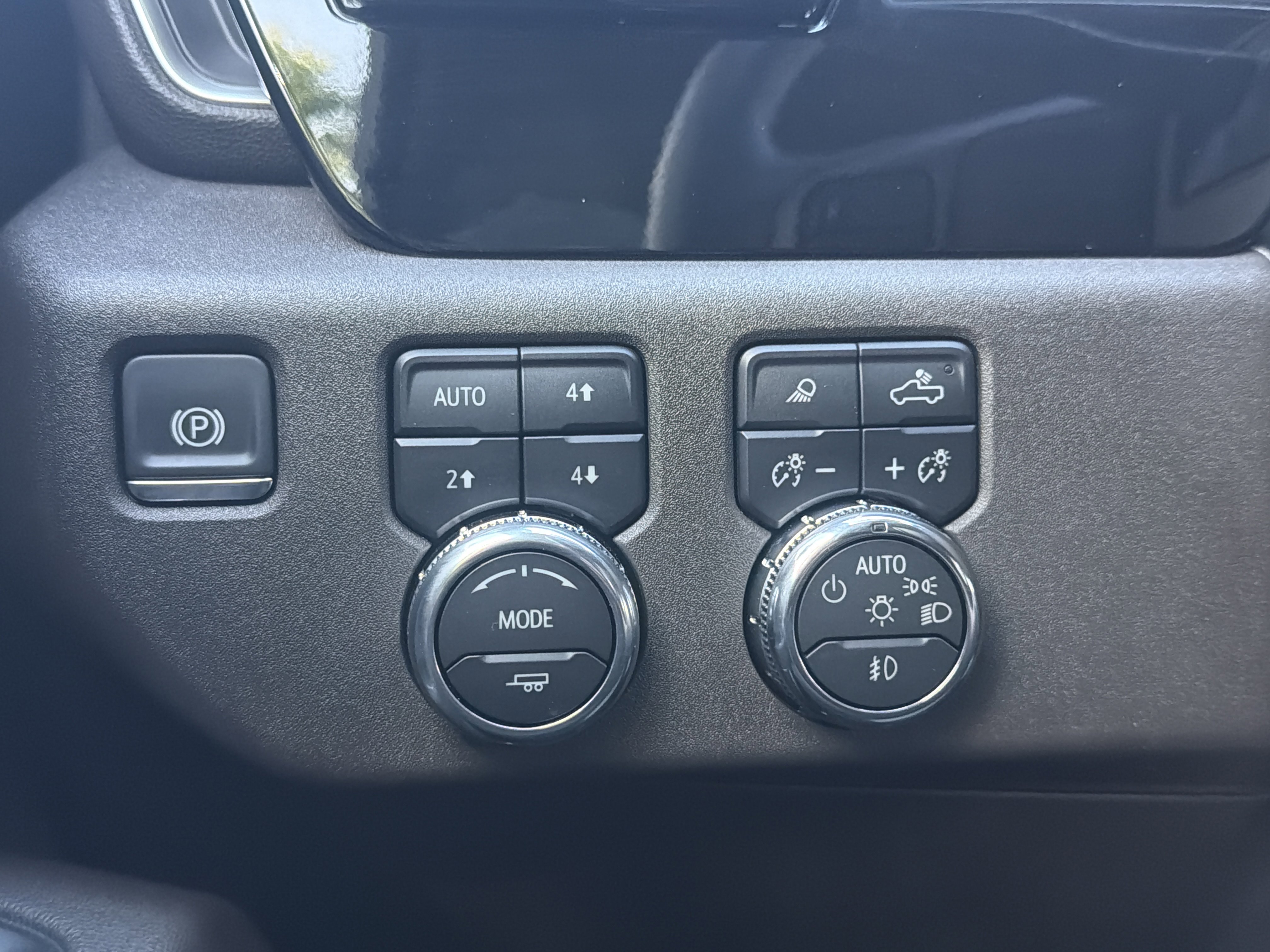 2025 GMC Sierra 2500 SLT