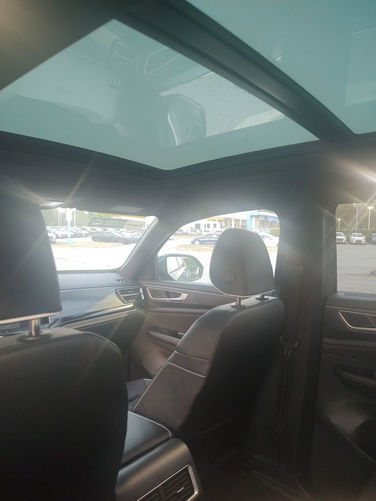 2025 Volkswagen Atlas Cross Sport SEL Premium R-Line