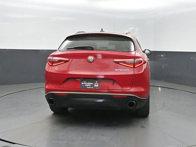 2023 Alfa Romeo Stelvio Sprint
