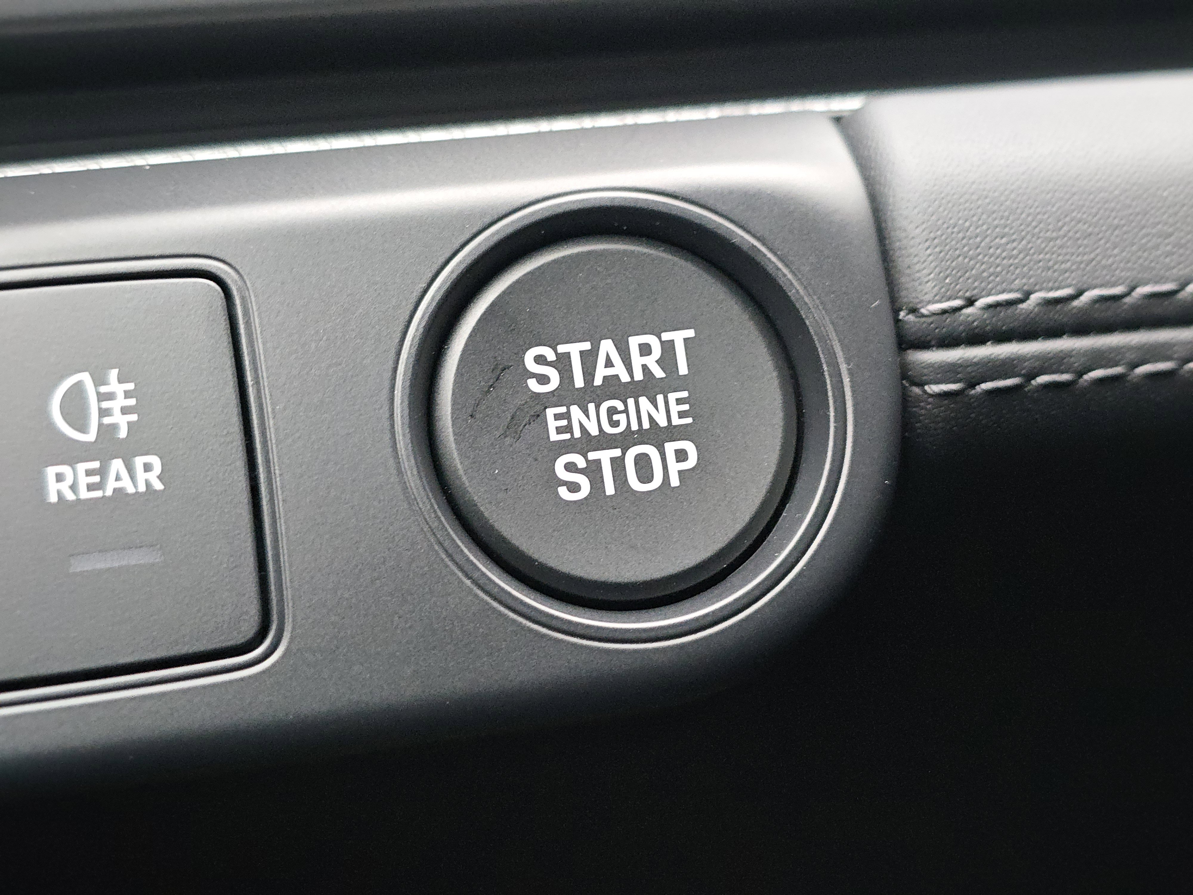 2026 Porsche Panamera 4