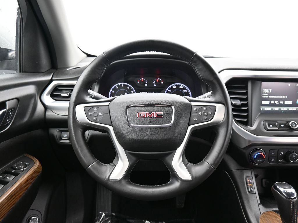 2017 GMC Acadia SLE