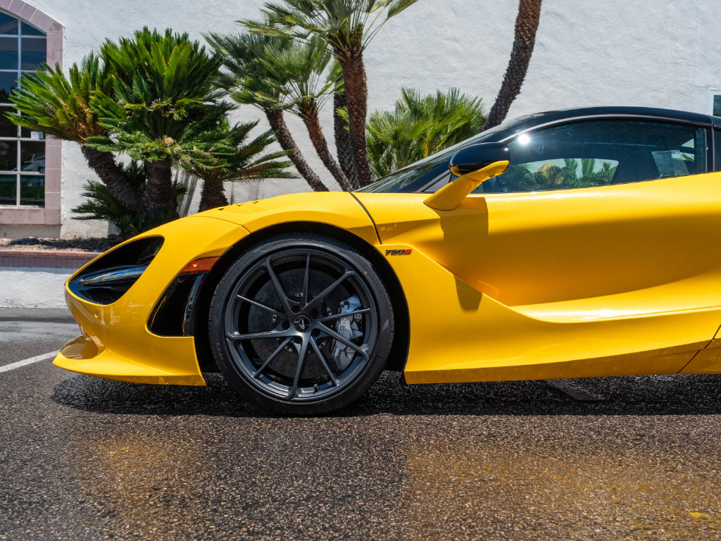 New 2027 McLaren 750S photo 23