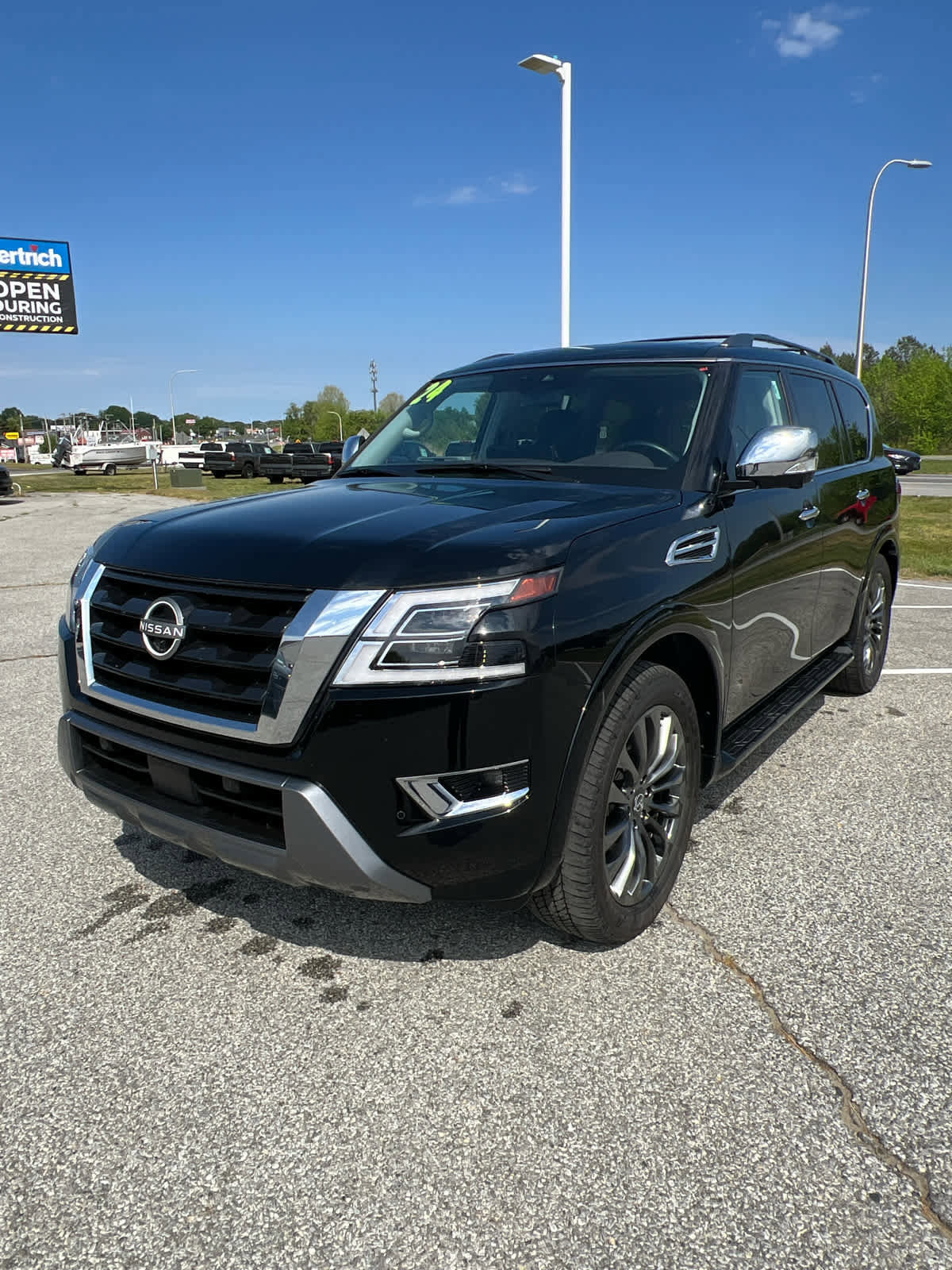 Used 2024 Nissan Armada Platinum w/ Captain's Chairs Package