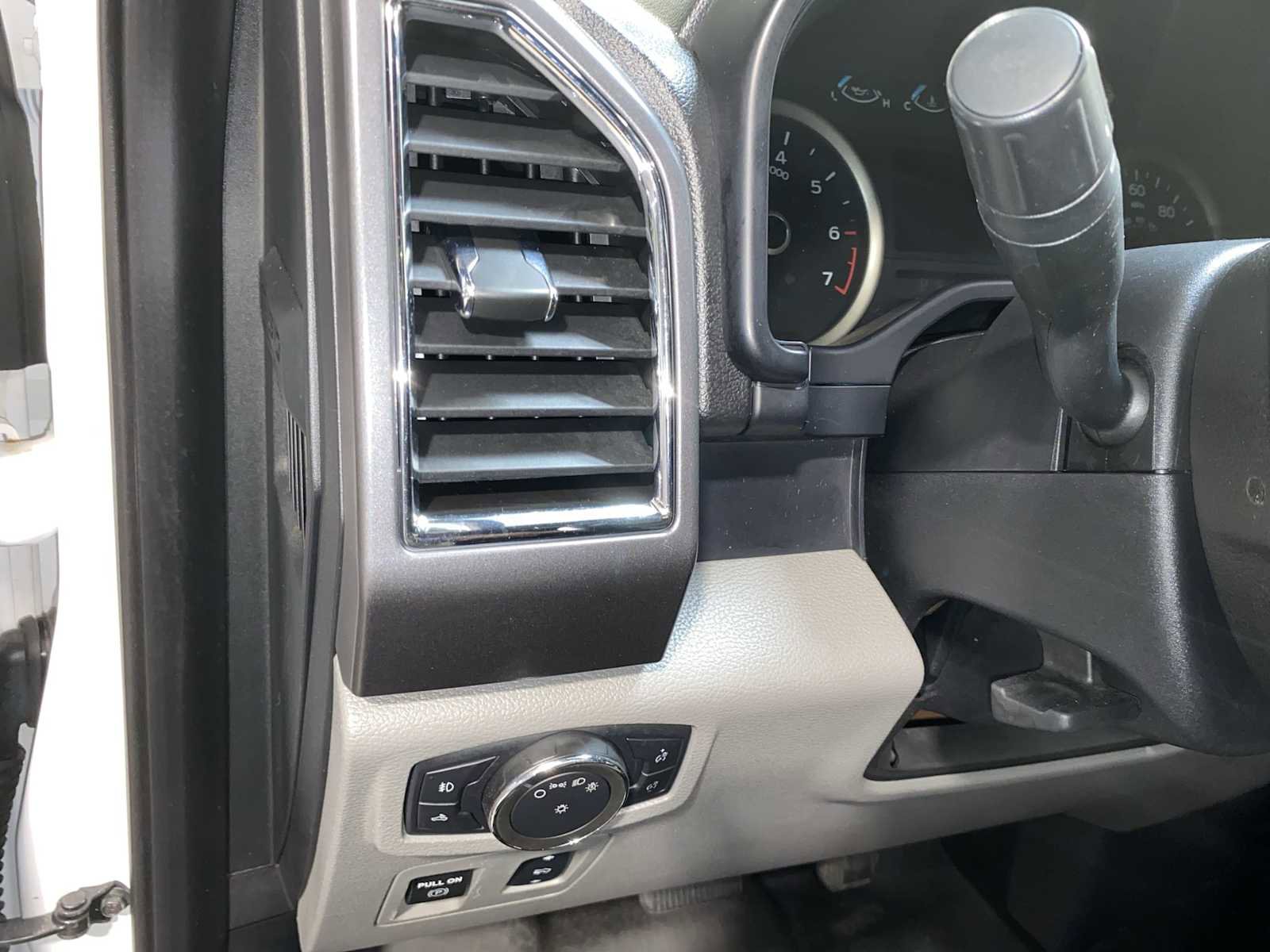 2015 Ford F150 XLT