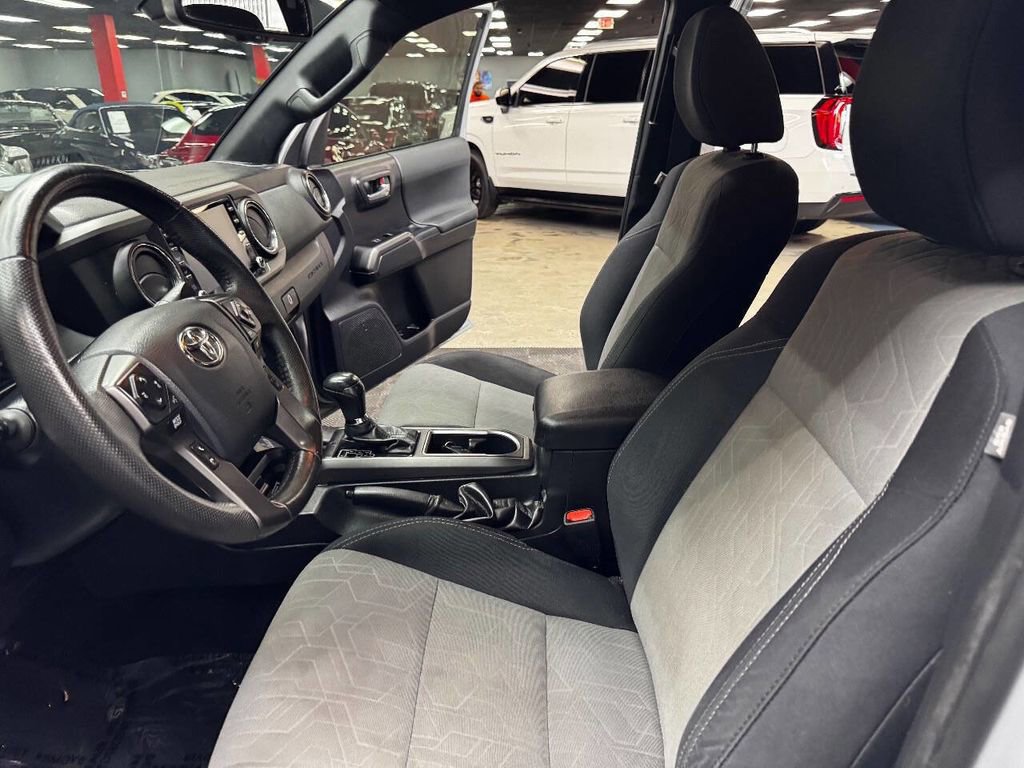 2020 Toyota Tacoma TRD Sport