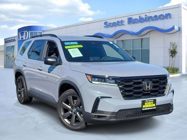 2025 Honda Pilot Sport
