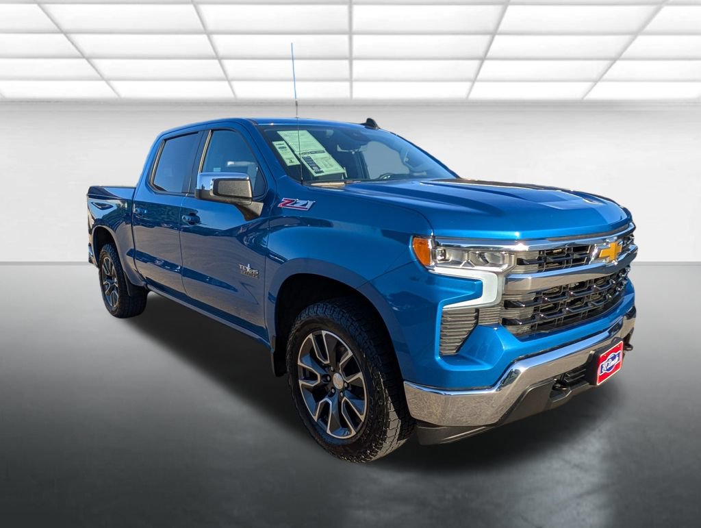 Used 2024 Chevrolet Silverado 1500 LT