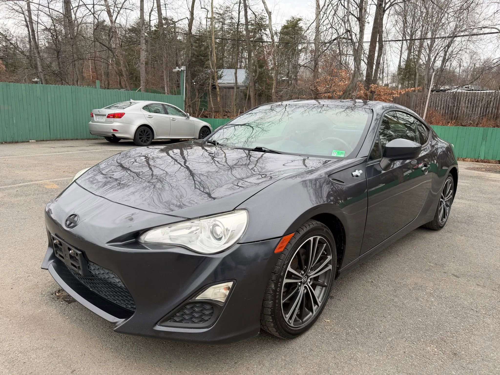 Sporty Scion FR-S: Zippy and simply fun, image size:2048x1536