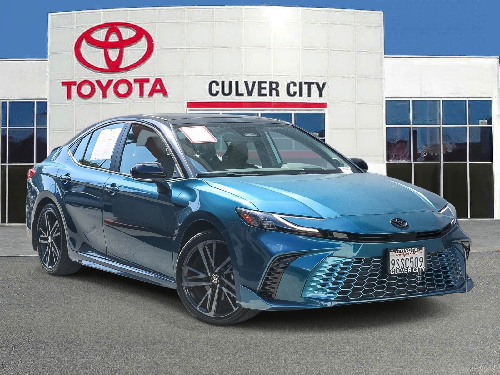 Used 2025 Toyota Camry XSE w/ Premium Package