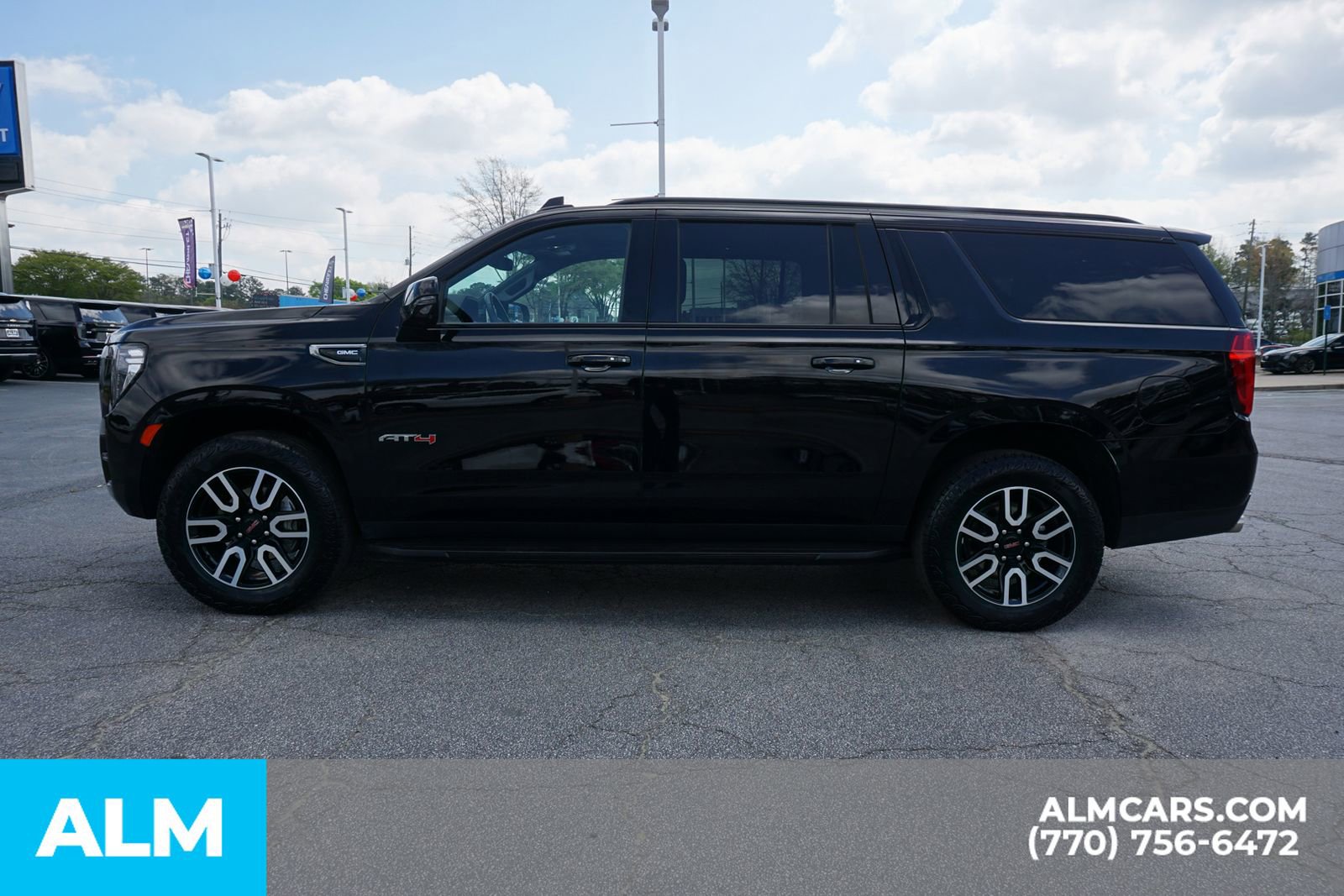 2024 GMC Yukon XL AT4