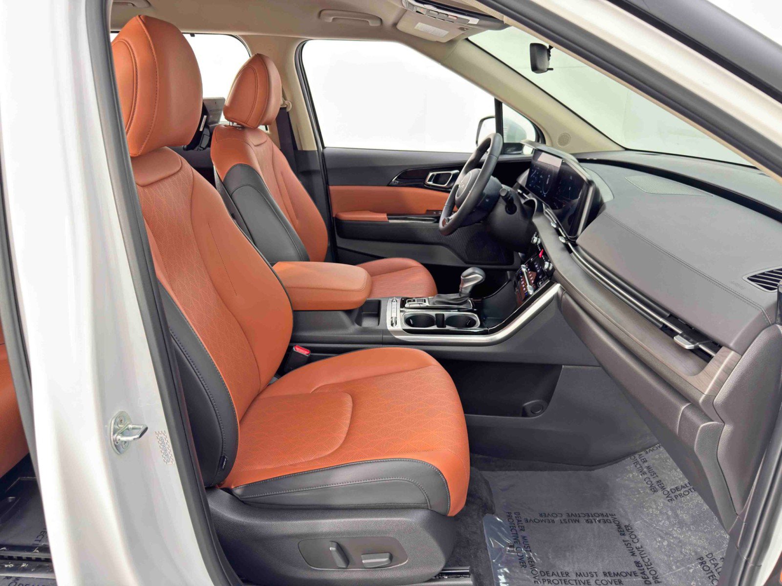 2024 Kia Carnival SX