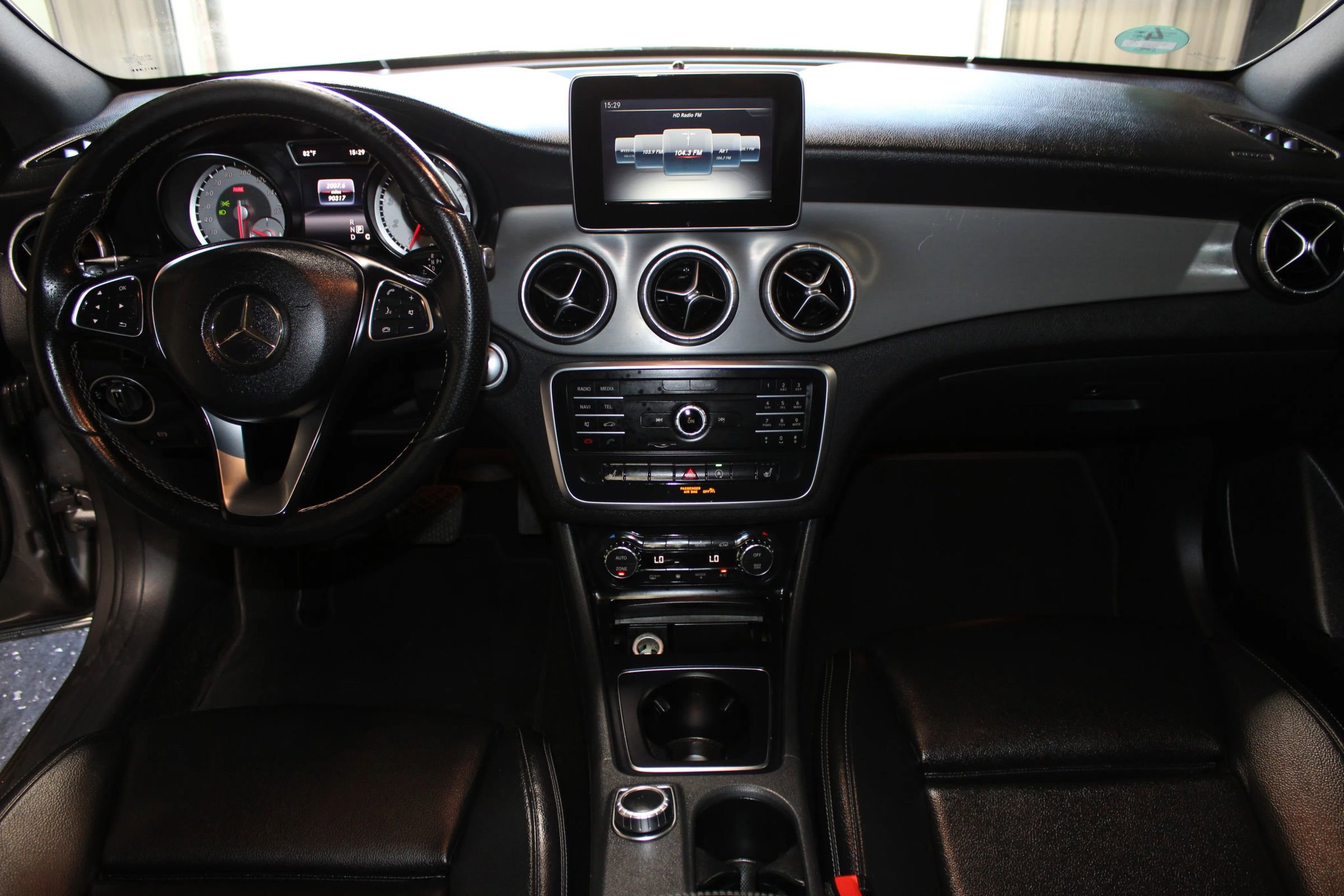 2016 Mercedes-Benz CLA 250