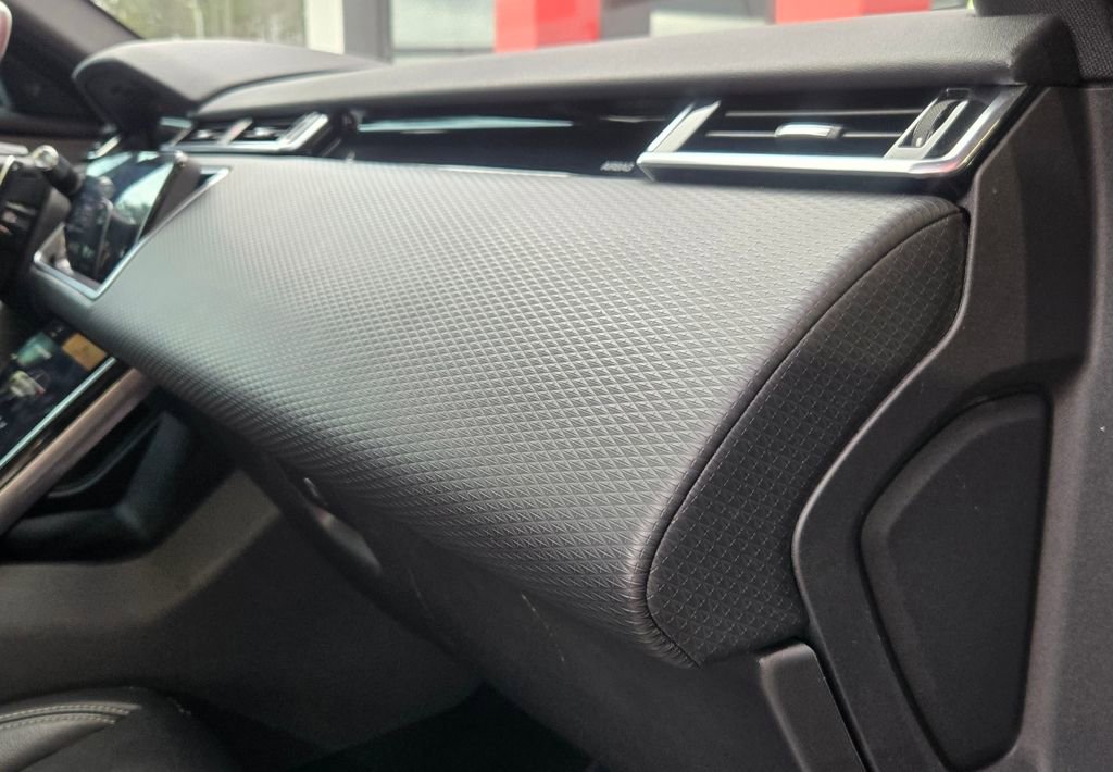 2021 Land Rover Range Rover Velar R-Dynamic S