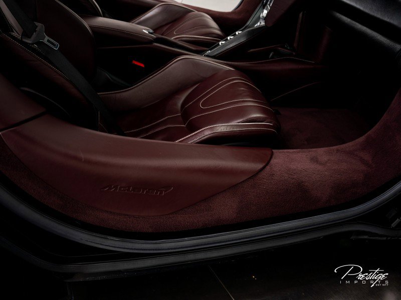 Used 2018 McLaren 720S Luxury photo 39