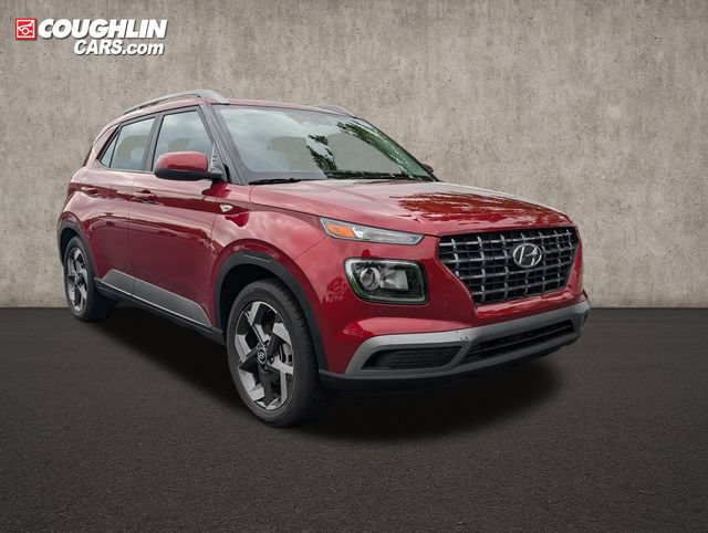 Used 2023 Hyundai Venue SEL w/ Cargo Package
