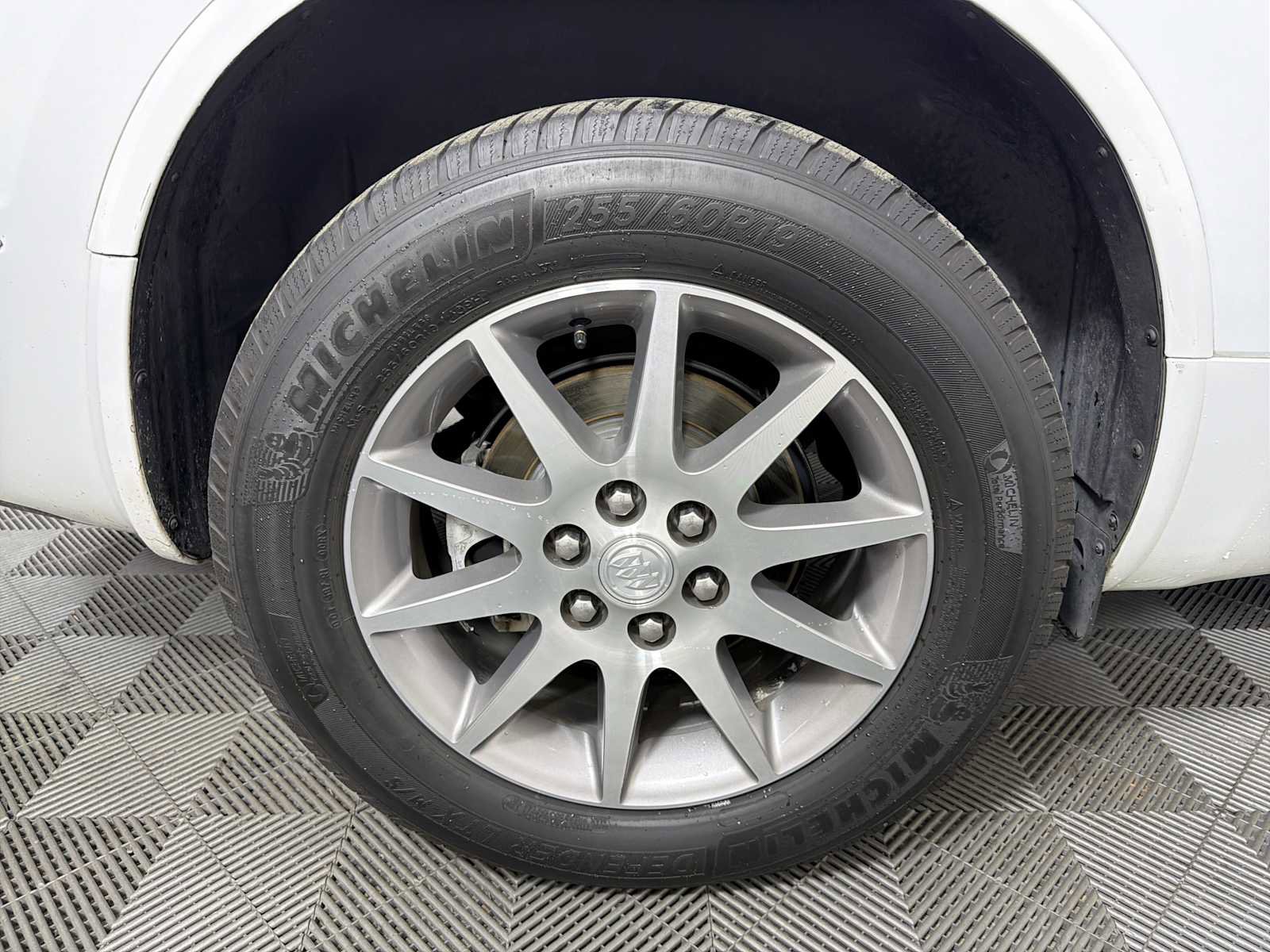 2016 Buick Enclave Leather