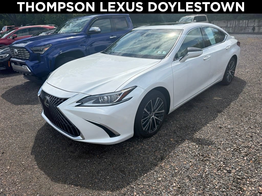 Used 2024 Lexus ES 300h w/ Premium Package