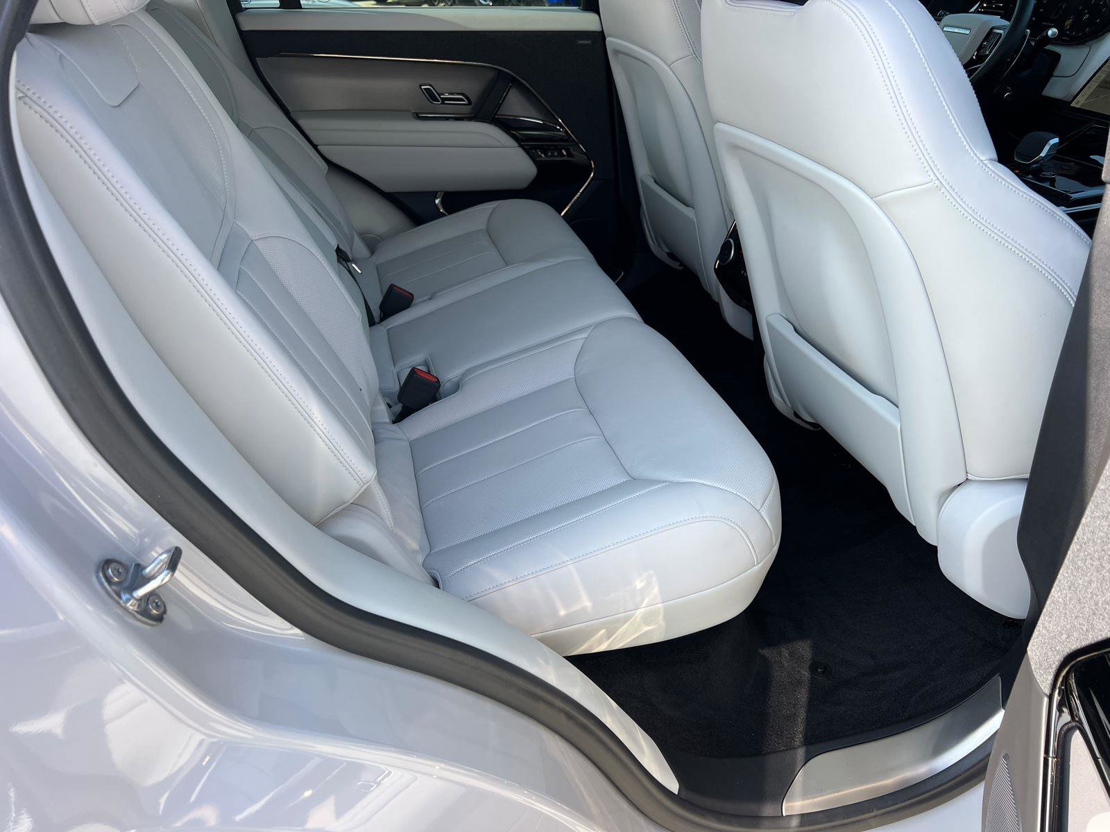 2024 Land Rover Range Rover Sport SE