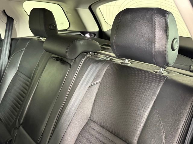 2022 Land Rover Discovery Sport S