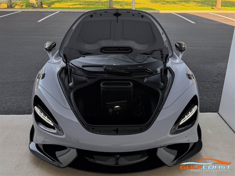 Used 2021 McLaren 765LT photo 37