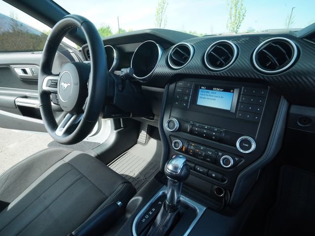 2019 Ford Mustang Coupe