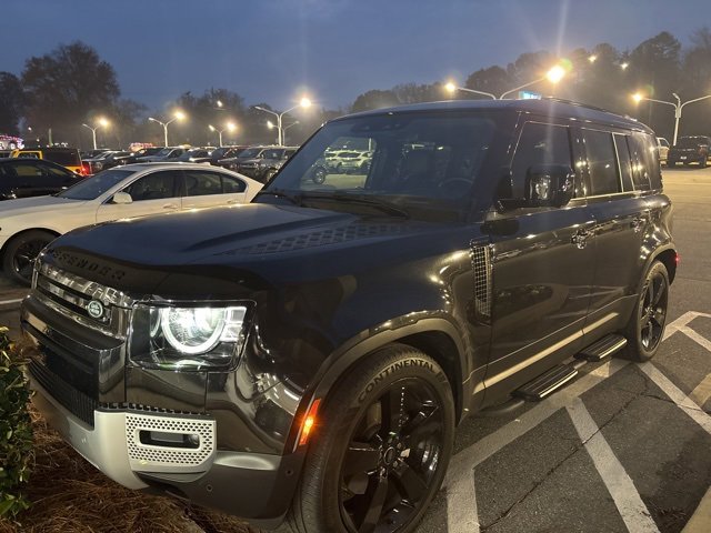 2024 Land Rover Defender 110 P300 S