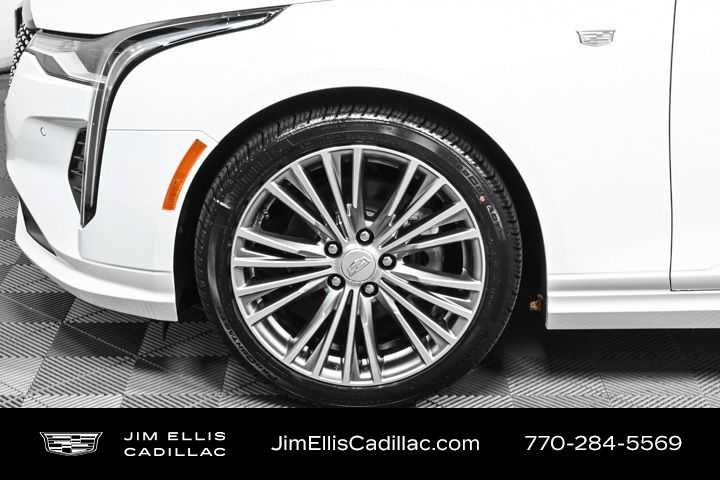 2025 Cadillac CT4 Premium Luxury