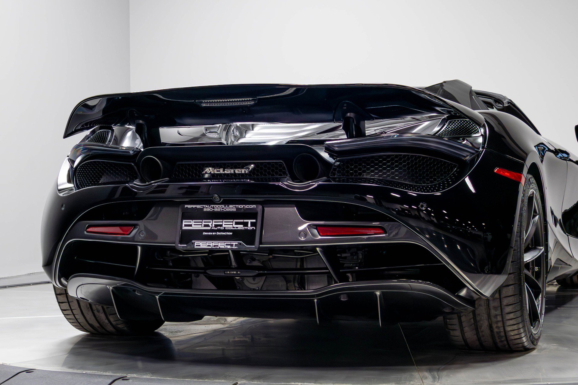 Used 2019 McLaren 720S Luxury photo 83