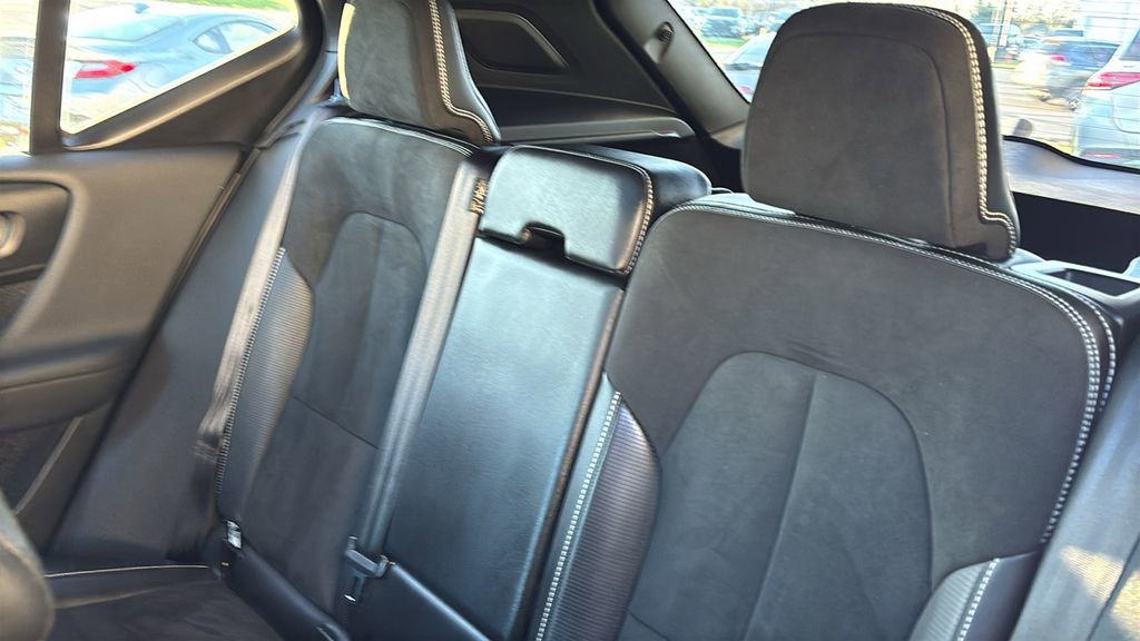 2021 Volvo Xc40 T5 R-Design