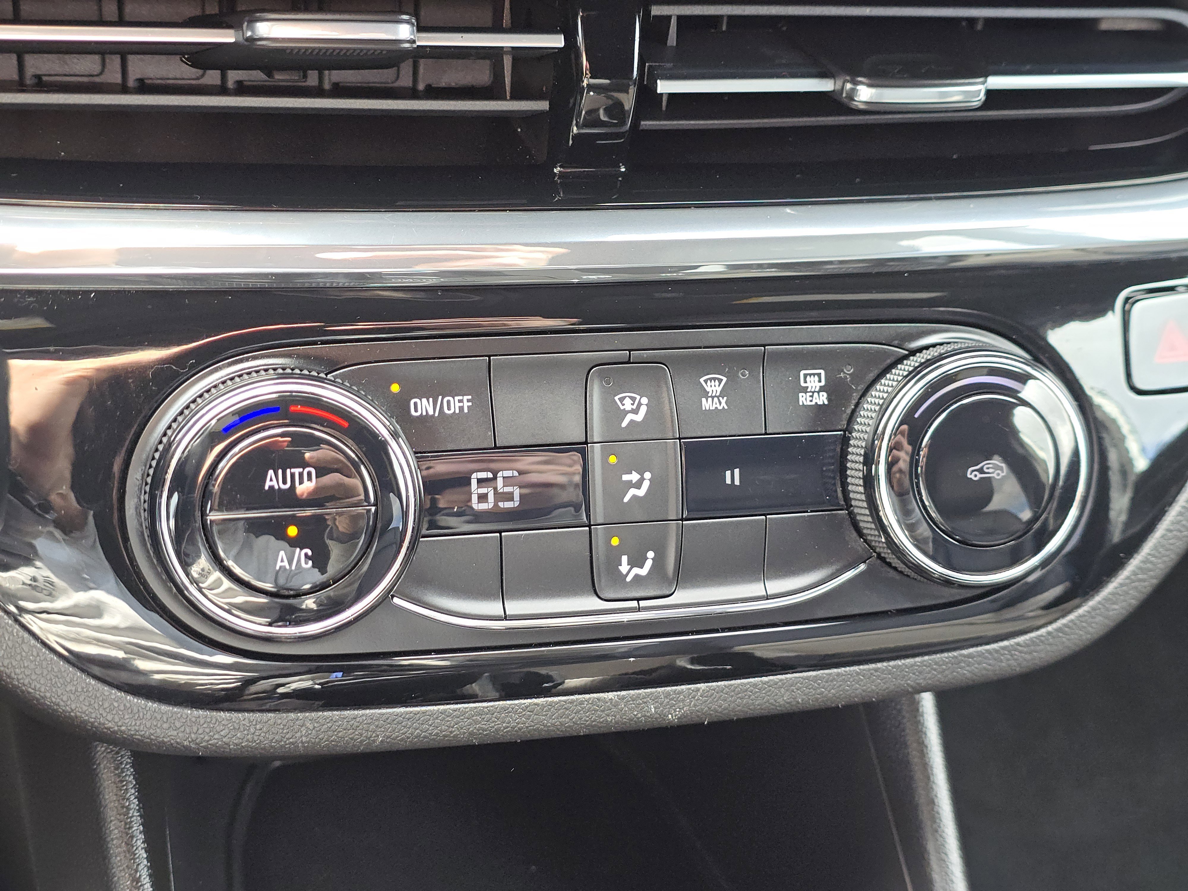 2025 Buick Envista Sport Touring