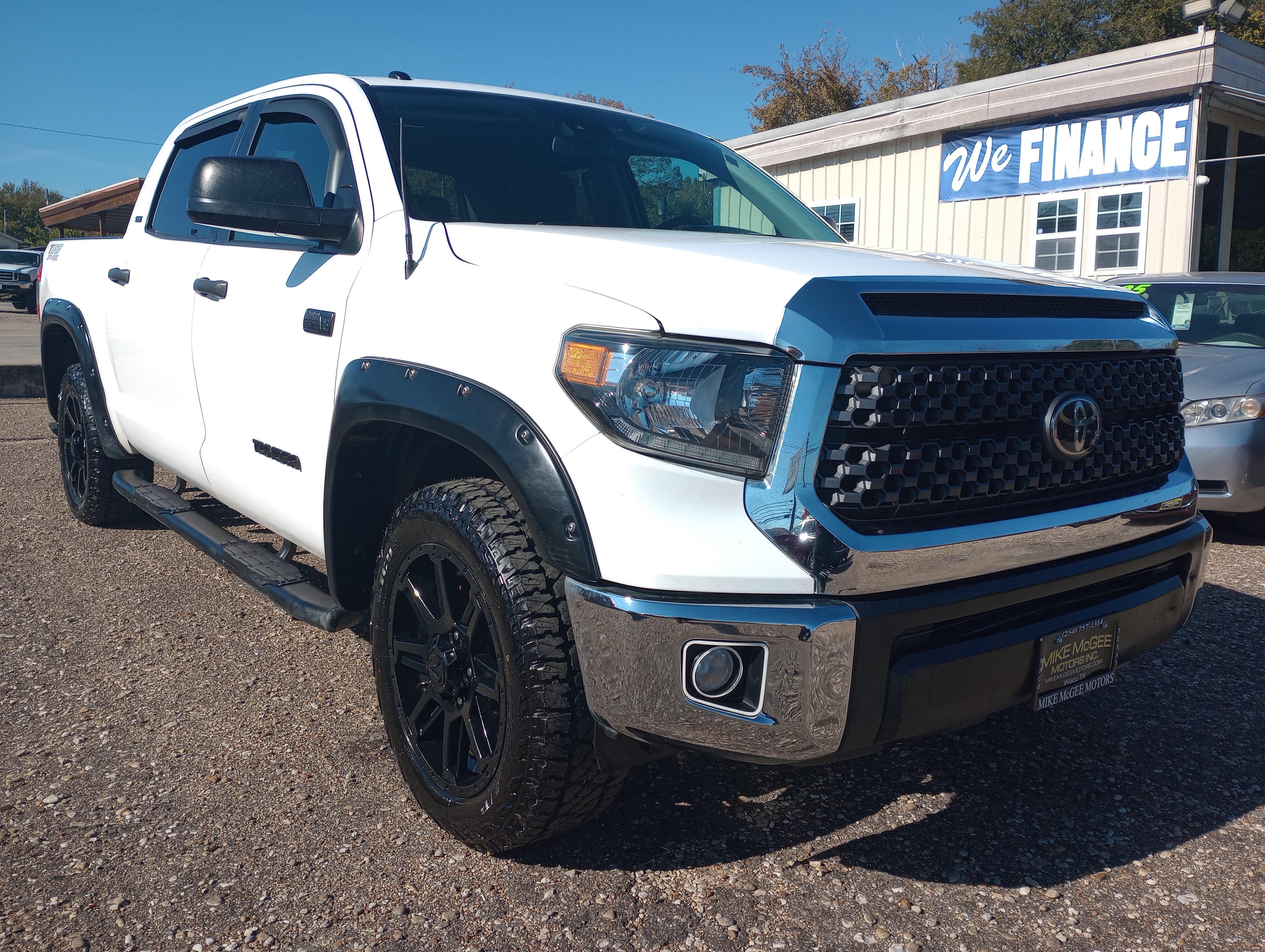 Used 2019 Toyota Tundra SR5 w/ SR5 Upgrade Package