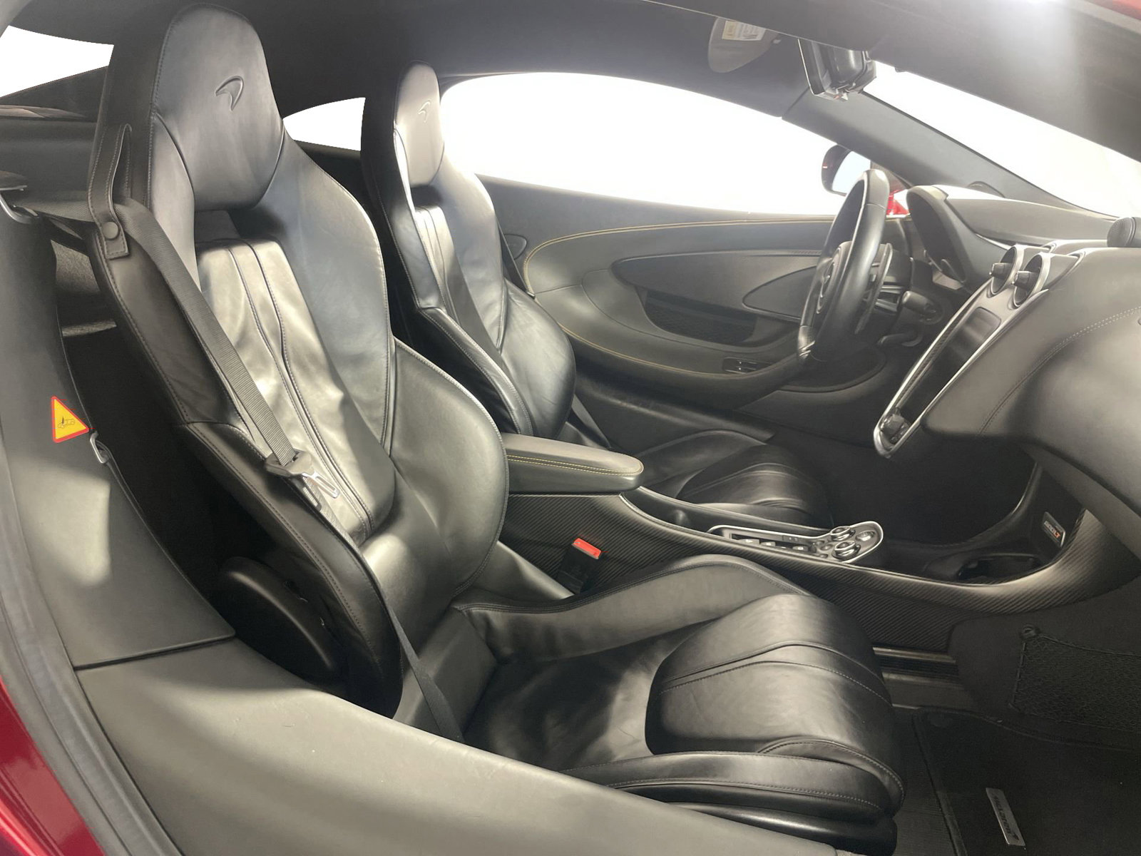 Used 2019 McLaren 600LT photo 27