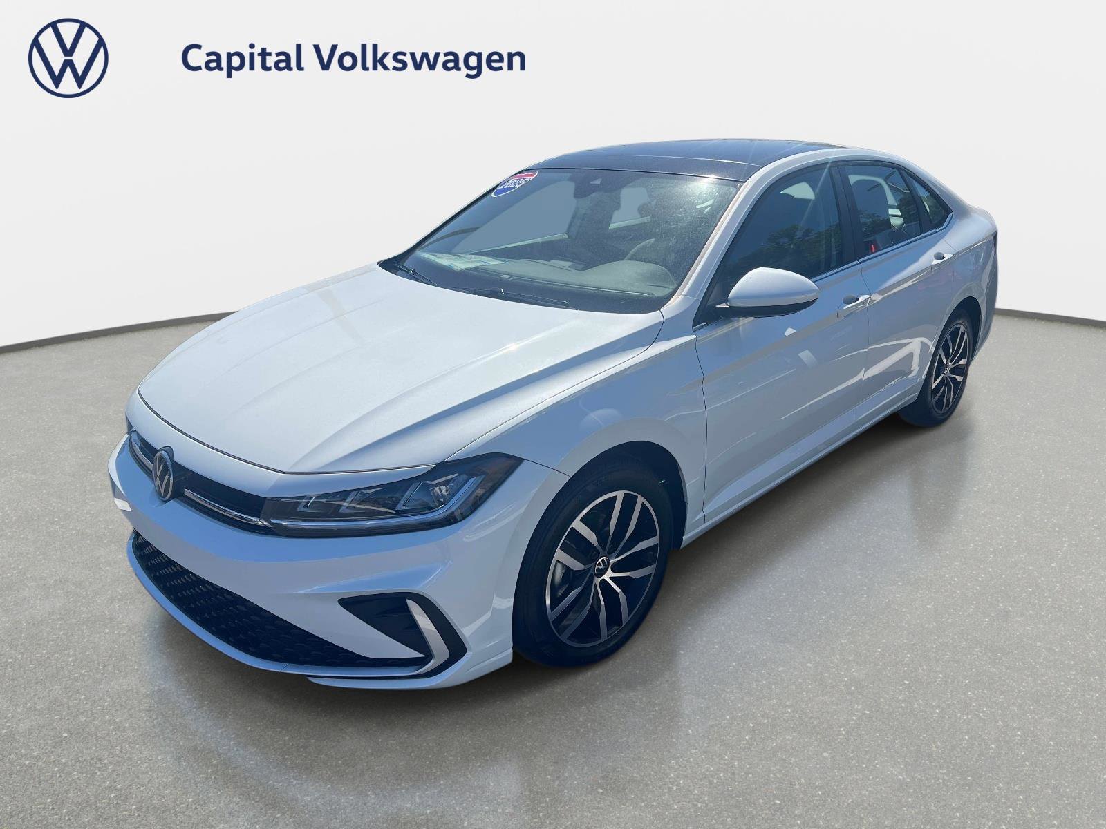 Used 2025 Volkswagen Jetta SE