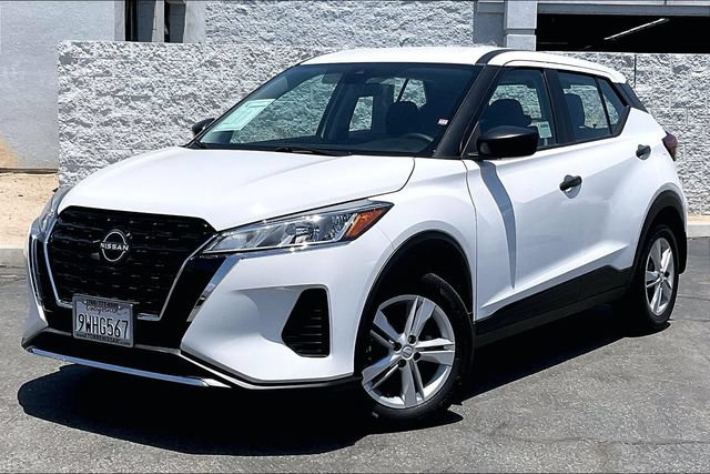 Used 2025 Nissan Kicks Play S