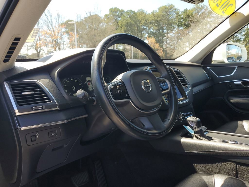 2020 Volvo Xc90 T6 Momentum