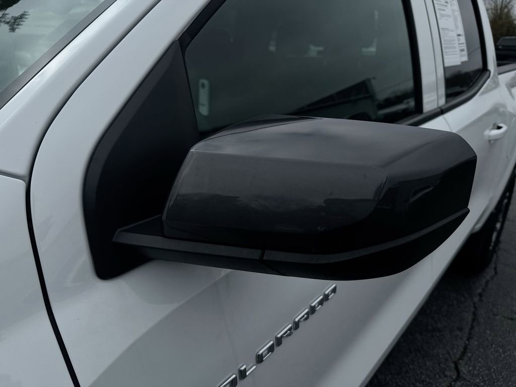 2025 Chevrolet Colorado LT