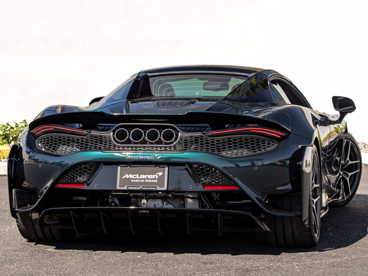 Used 2022 McLaren 765LT photo 11