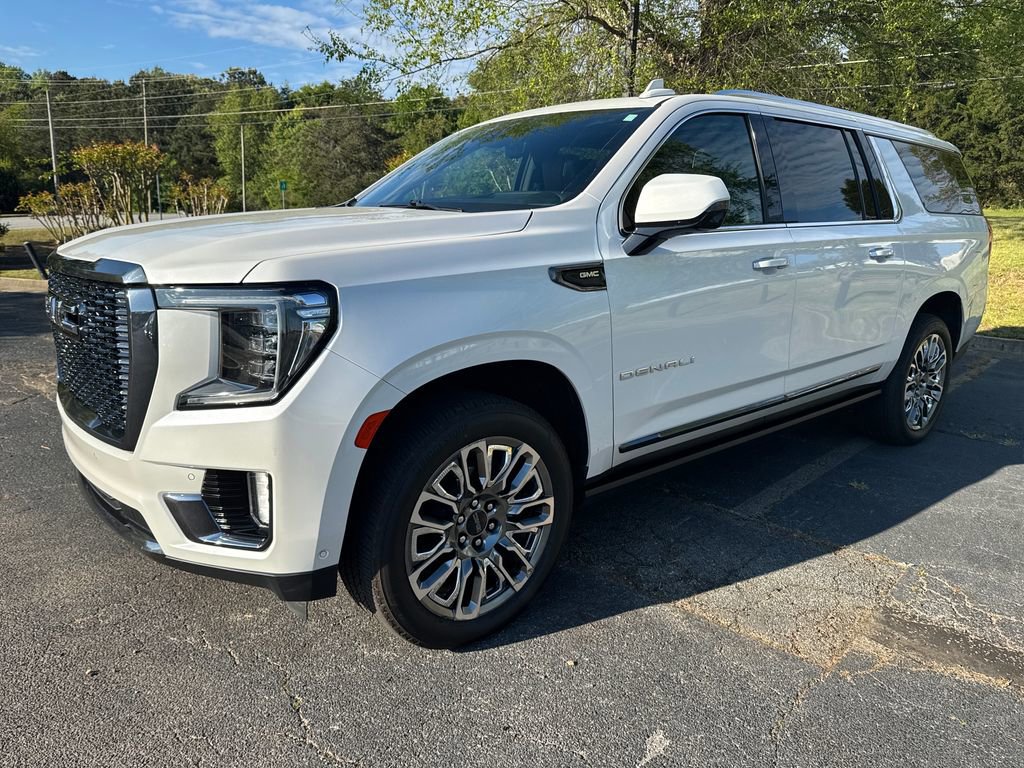 2023 GMC Yukon XL Denali Ultimate