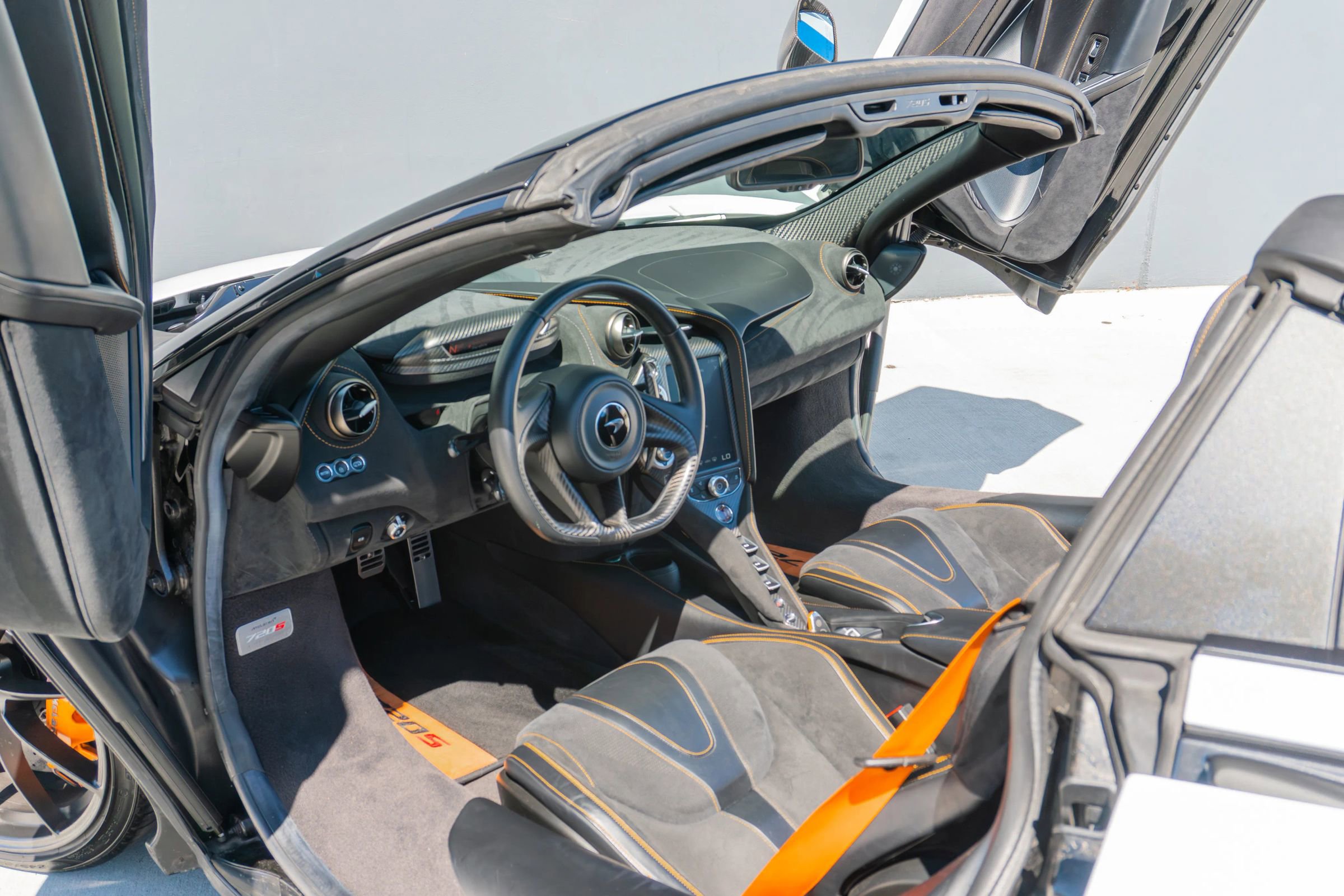 Used 2021 McLaren 720S Spider photo 71