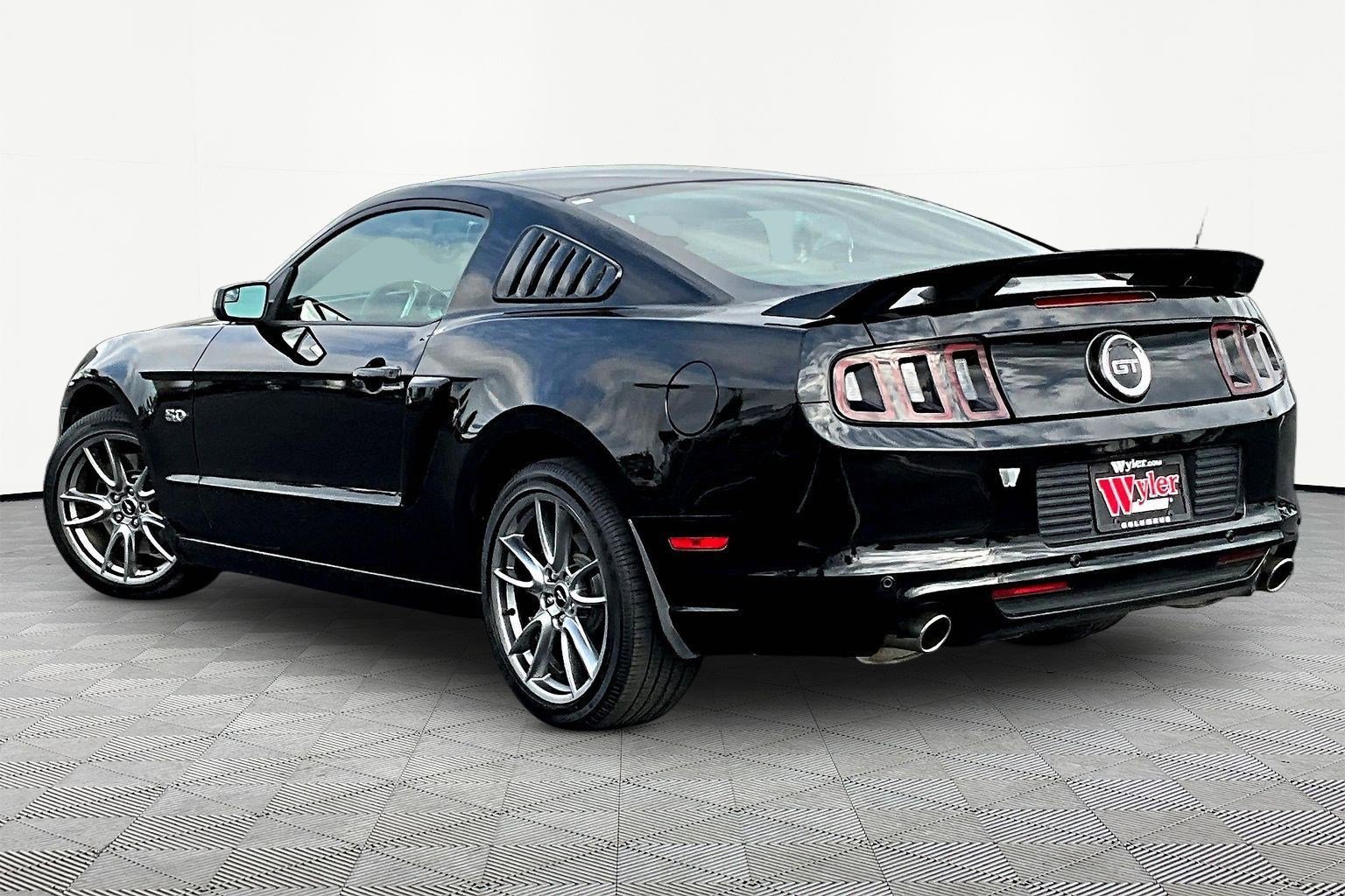 2014 Ford Mustang GT Premium