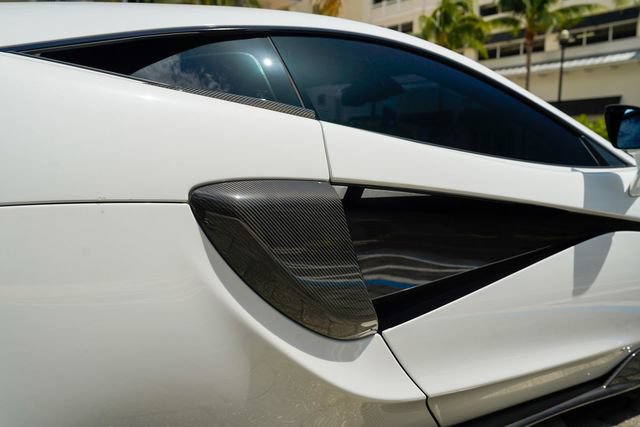 Used 2019 McLaren 600LT photo 54