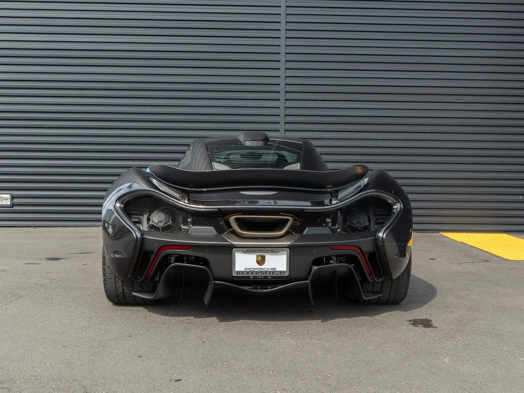 Used 2015 McLaren P1 photo 11