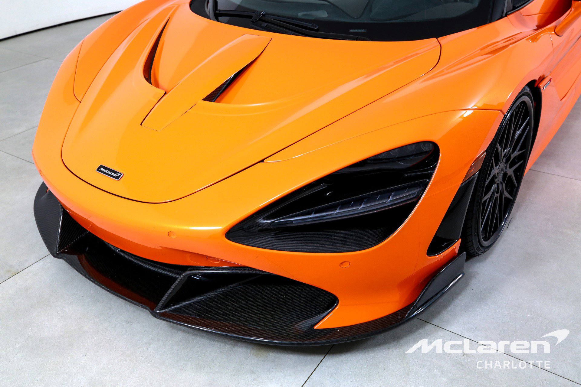 Used 2020 McLaren 720S Performance photo 28