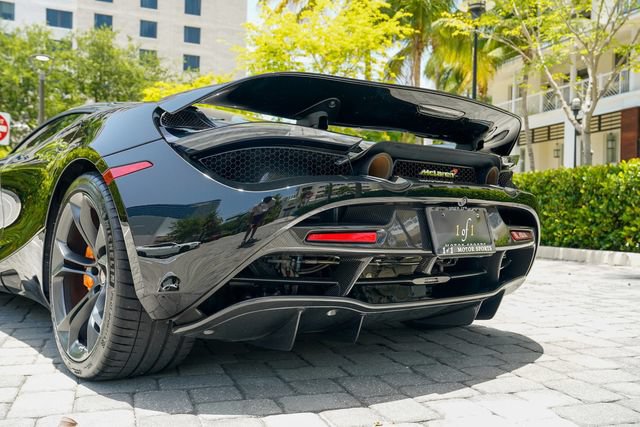 Used 2018 McLaren 720S Performance photo 51