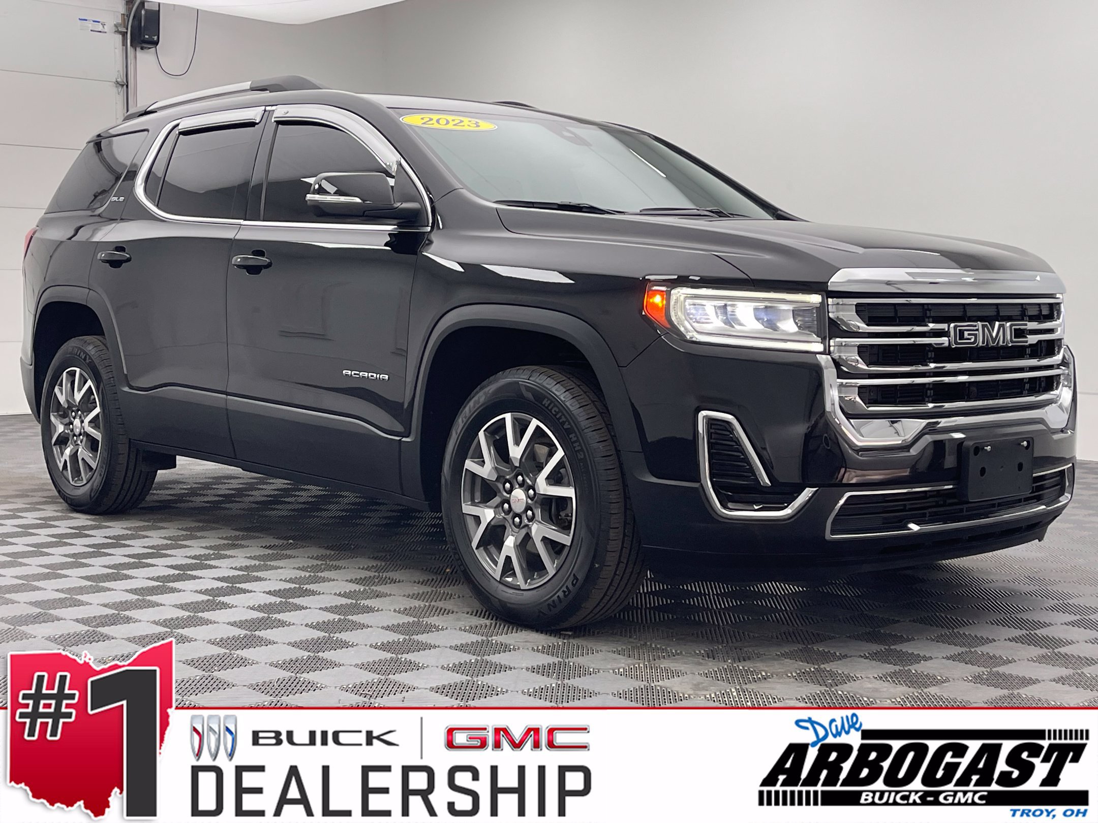 Used 2023 GMC Acadia SLE w/ Driver Convenience Package