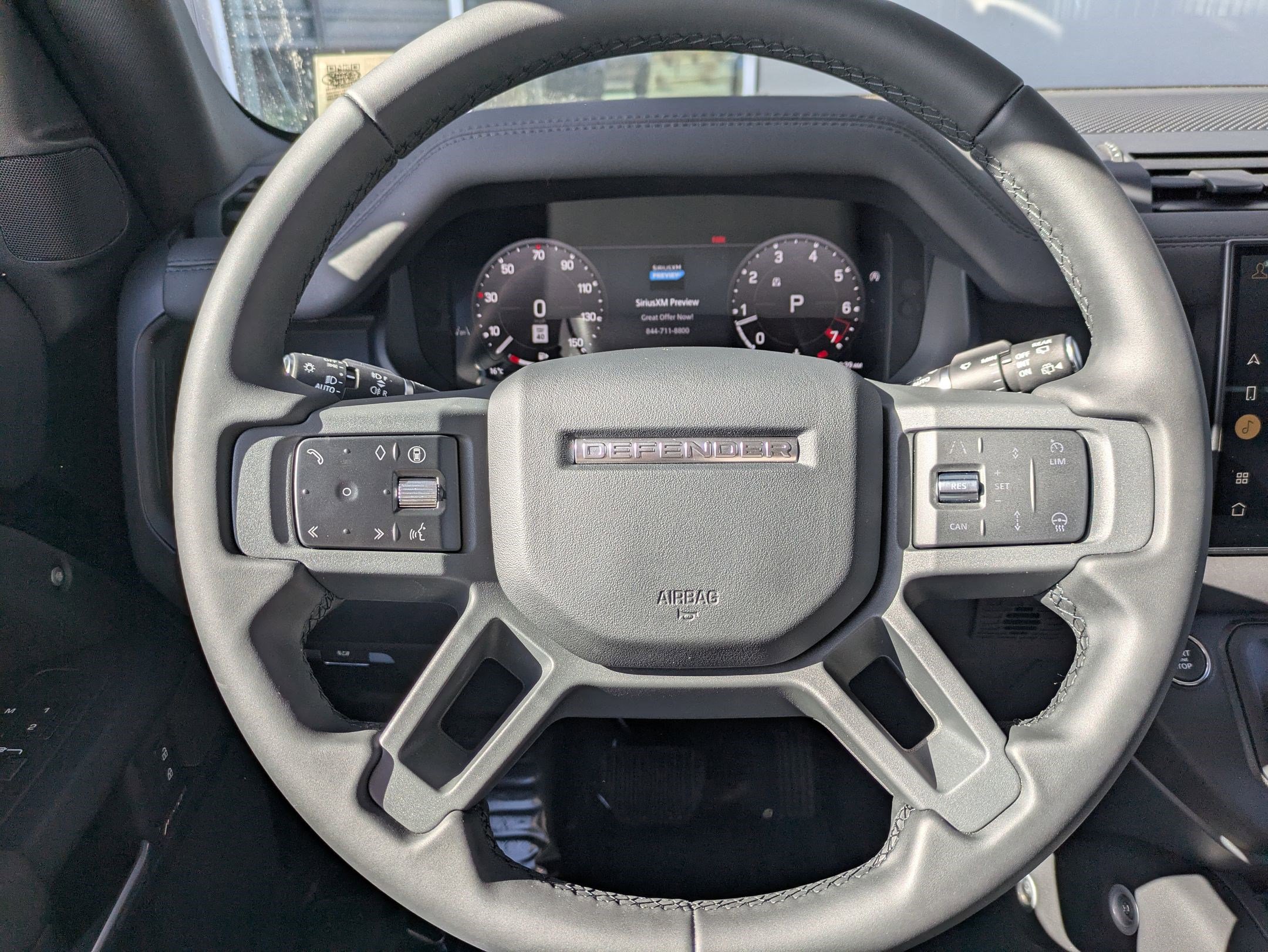 2025 Land Rover Defender 110 S