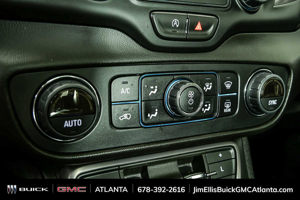 2023 GMC Terrain AT4