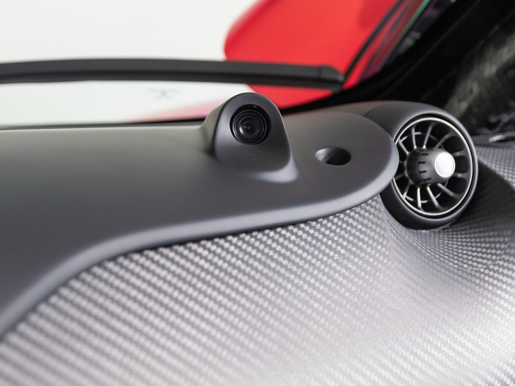 Used 2015 McLaren P1 photo 25